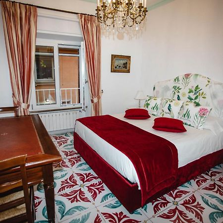 מלון רומא Delfini Trevi House מראה חיצוני תמונה