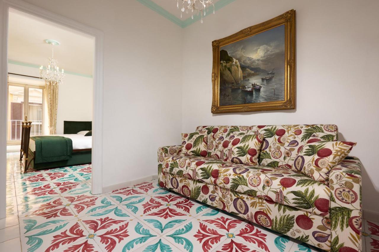 מלון רומא Delfini Trevi House מראה חיצוני תמונה