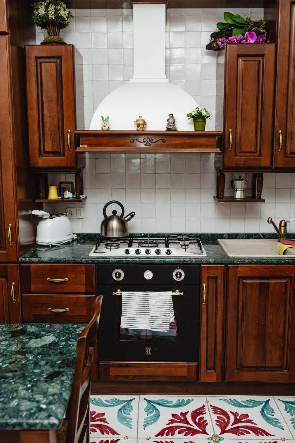 מלון רומא Delfini Trevi House מראה חיצוני תמונה