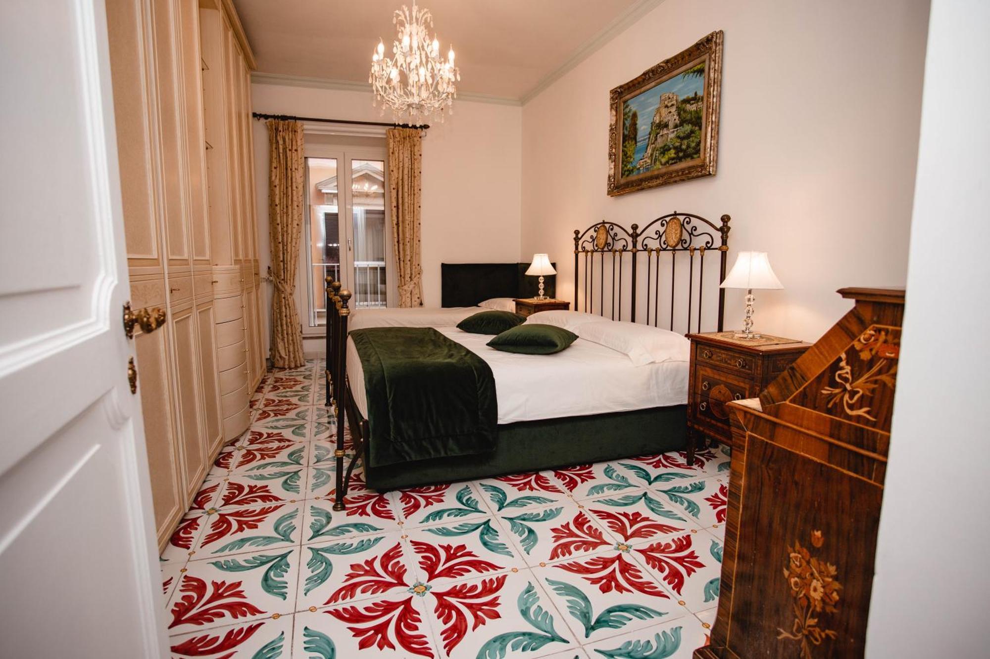 מלון רומא Delfini Trevi House מראה חיצוני תמונה
